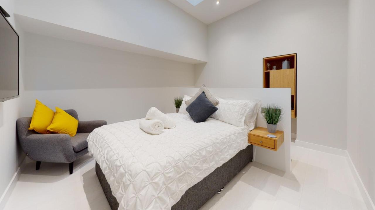 Barbican Boutique Luxury Apartments&rooms, *